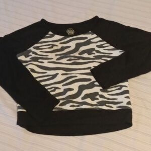 Faded Glory "Zebra" Top - Size: M 7/8  (0461)
